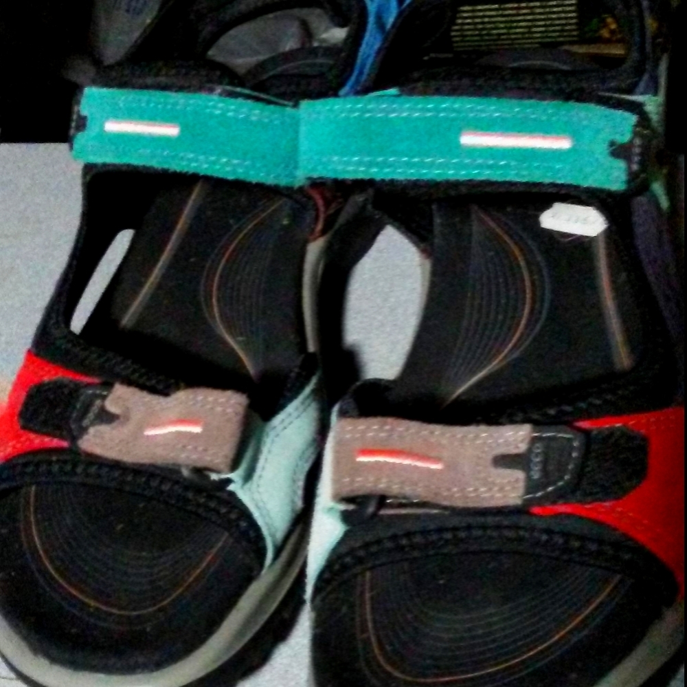 ECCO Offload Sandles Sport